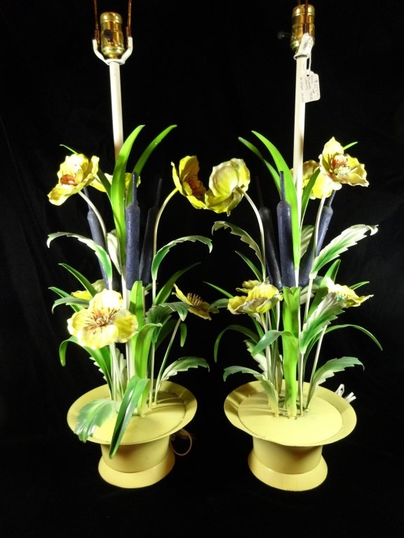PAIR VINTAGE TOLE LAMPS WITH FLOWERS AND CATTAILS,: PAIR VINTAGE TOLE LAMPS WITH FLOWERS AND CATTAILS, APPROX 29"H TO TOP OF FIXTURE, SHADES/HARPS NOT INCLUDED