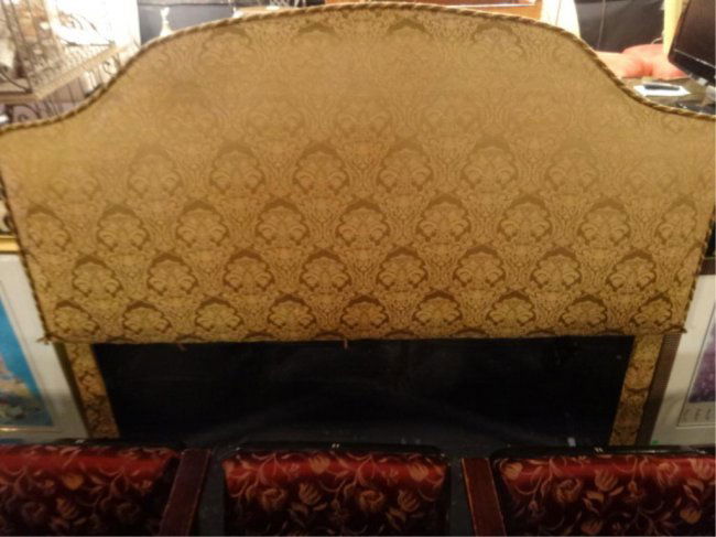QUEEN UPHOLSTERED HEADBOARD, EXCELLENT CONDITION: QUEEN UPHOLSTERED HEADBOARD, EXCELLENT CONDITION