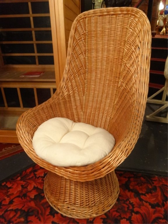 RATTAN CHAIR, CURVED BACK AND SEAT, WHITE CUSHION,: RATTAN CHAIR, CURVED BACK AND SEAT, WHITE CUSHION, EXCELLENT CONDITION