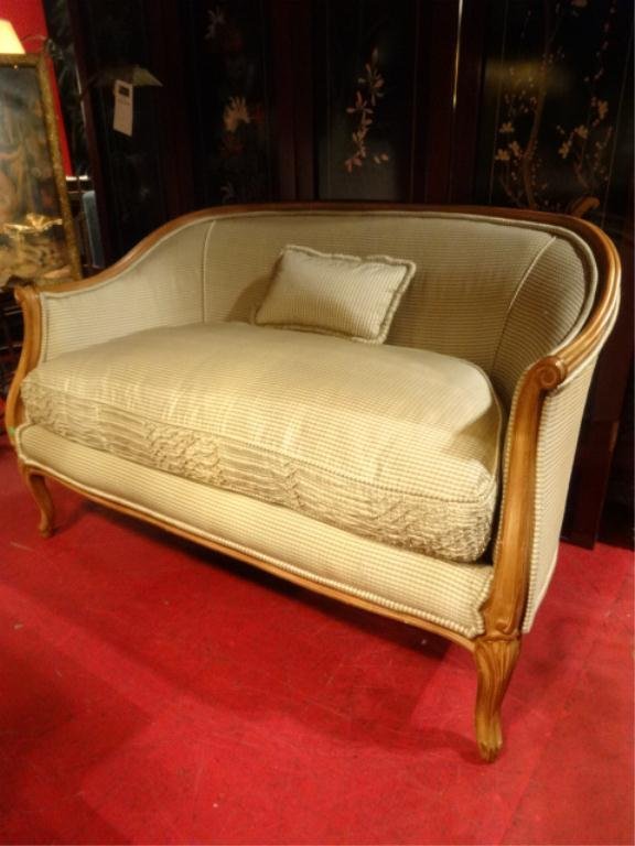 FRENCH STYLE CURVED BACK LOVESEAT, DOWN FILLED CUSHION: FRENCH STYLE CURVED BACK LOVESEAT, DOWN FILLED CUSHION WITH PEARL BEAD ACCENTS, MEDIUM FINISH CARVED WOOD FRAME, EXCELLENT CONDITION, SKU017.07