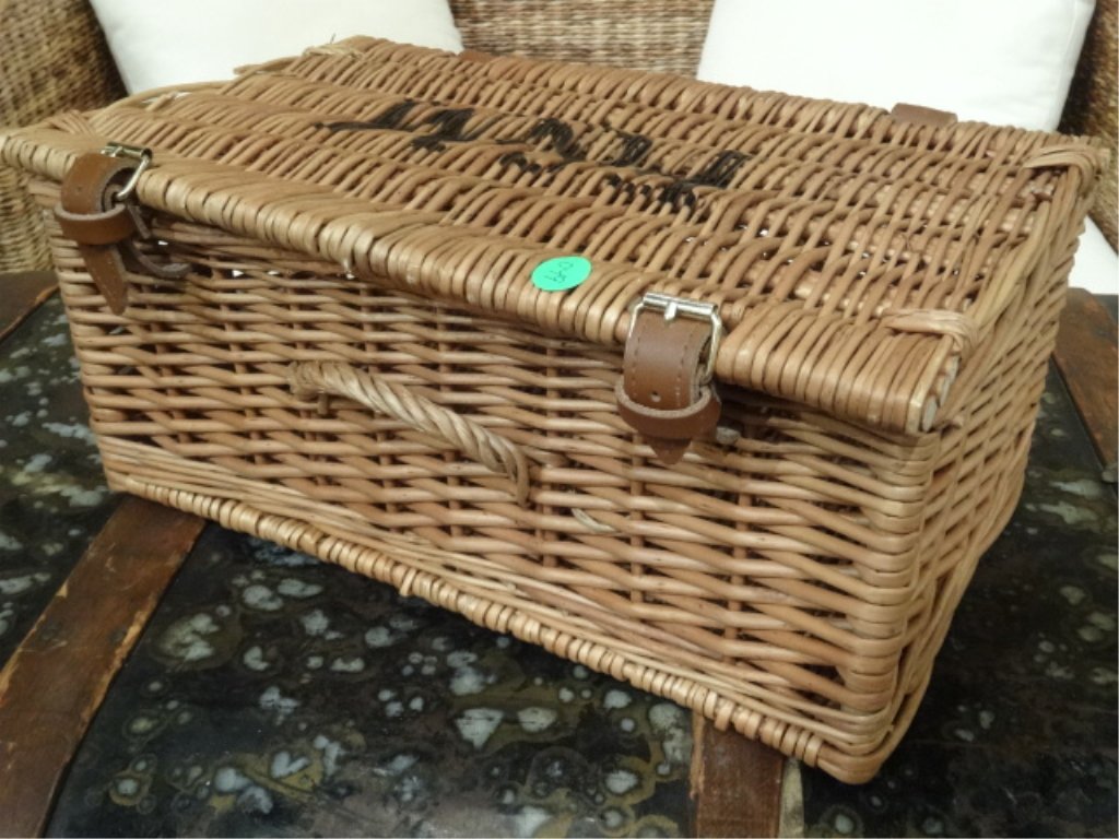 FORTNUM AND MASON WICKER PICNIC BASKET, LEATHER STRAPS,: FORTNUM AND MASON WICKER PICNIC BASKET, LEATHER STRAPS, FORTNUM AND MASON LOGO ON LID, APPROX 18"W, SKU049