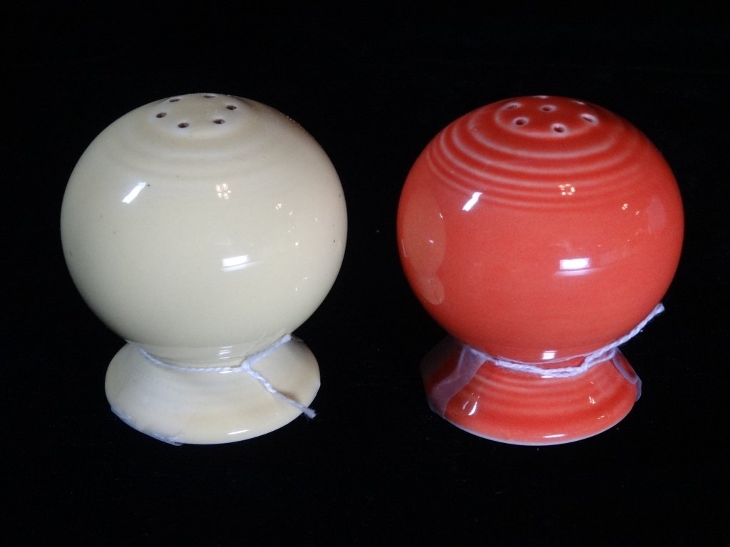 PAIR FIESTA WARE SALT AND PEPPER SHAKERS, YELLOW AND: PAIR FIESTA WARE SALT AND PEPPER SHAKERS, YELLOW AND ORANGE, 2.75"H