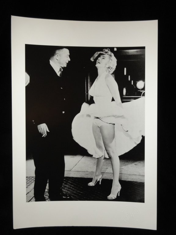 FRANK WORTH ESTATE "BILLY WILDER & MARILYN MONROE,: FRANK WORTH ESTATE "BILLY WILDER & MARILYN MONROE, 1955" LITHOGRAPH, FROM HIS PHOTO TAKEN ON THE SET OF "THE SEVEN YEAR ITCH", WITH EMBOSSED FRANK WORTH ESTATE LIMITED EDITION SEAL, APPROX 17.5" X 12"