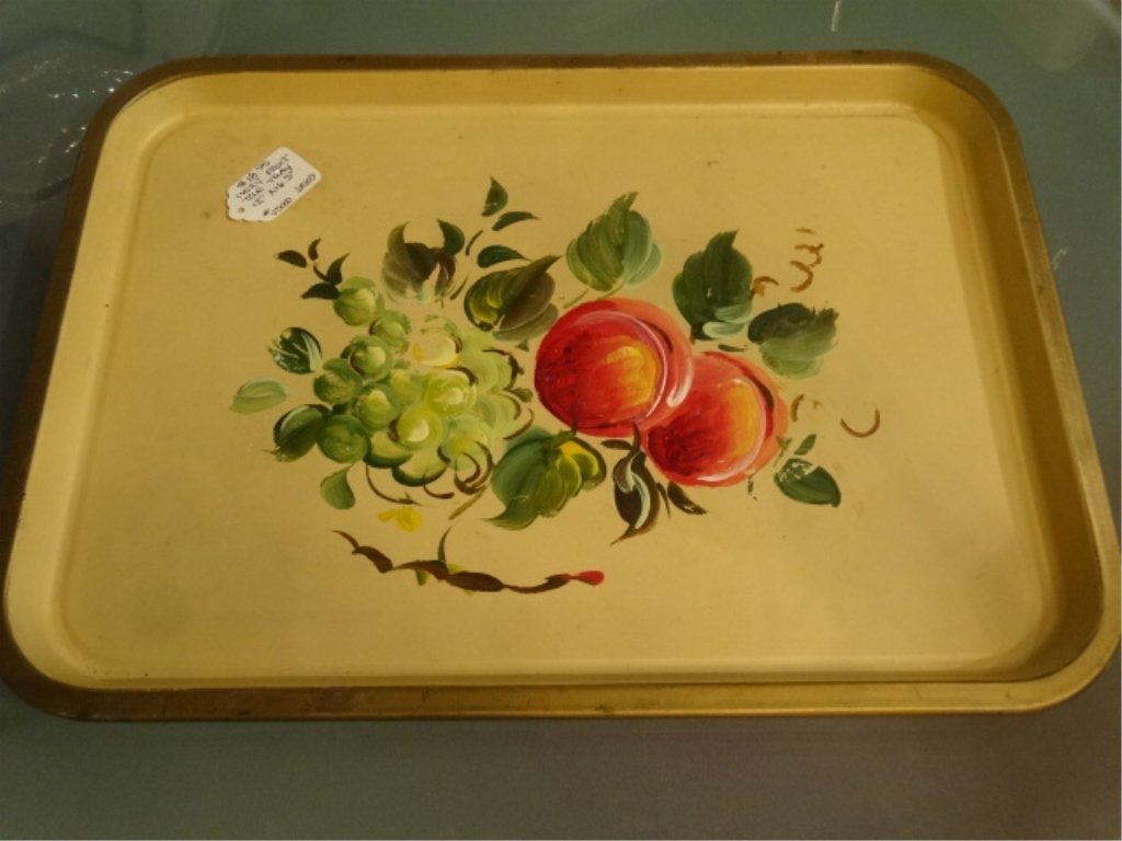 IVORY TOLE PAINTED TRAY WITH FRUIT, VERY GOOD: IVORY TOLE PAINTED TRAY WITH FRUIT, VERY GOOD CONDITION, 12" X 16.5"