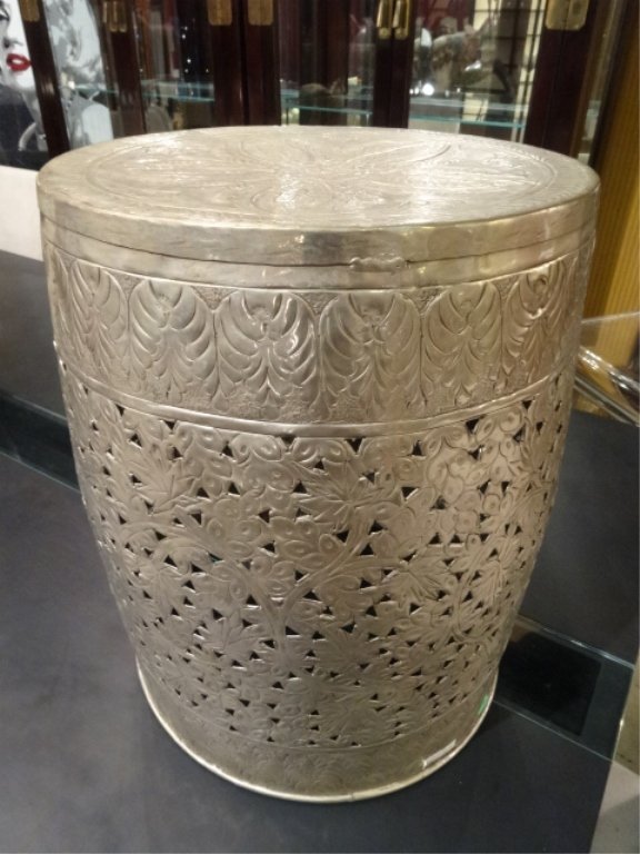 SILVER PATINA METAL TABLE OR GARDEN STOOL, EMBOSSED AND: SILVER PATINA METAL TABLE OR GARDEN STOOL, EMBOSSED AND PIERCEWORK DESIGNS, MADE IN INDIA, #1 OF TWO SIMILAR AVAILABLE THIS AUCTION, EACH SOLD SEPARATELY, APPROX 22"H, SKU065.05