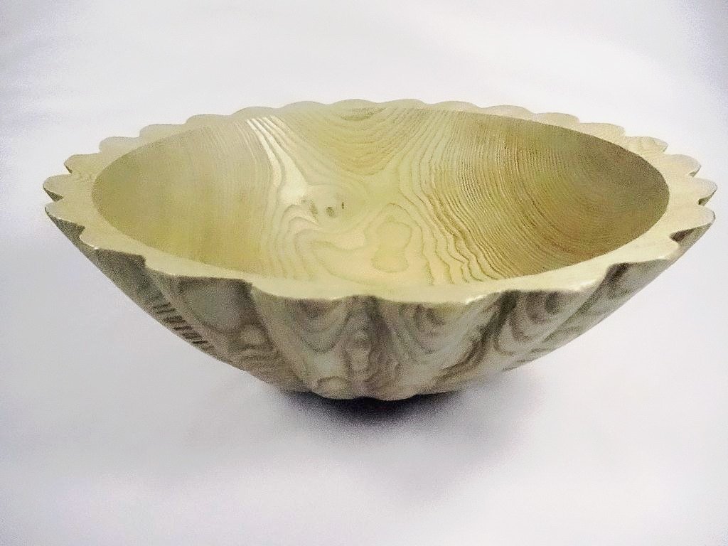 BRUCE FORREST CARVED WOODEN BOWL, SIGNED ON BASE,: BRUCE FORREST CARVED WOODEN BOWL, SIGNED ON BASE, APPROX 3.75" X 10.75"