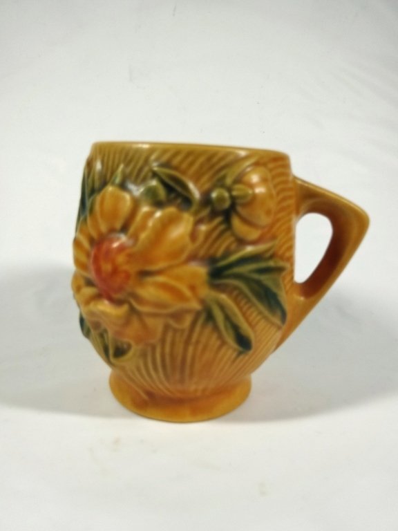 ROSEVILLE POTTERY PEONY CIDER CUP, TANGERINE, PATTERN: ROSEVILLE POTTERY PEONY CIDER CUP, TANGERINE, PATTERN 2-3 1/2, APPROX 3.5"H