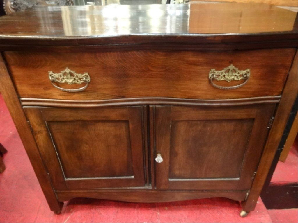 ANTIQUE CHIPPENDALE STYLE CHEST, SINGLE DRAWER ABOVE 2 (1 of 5)