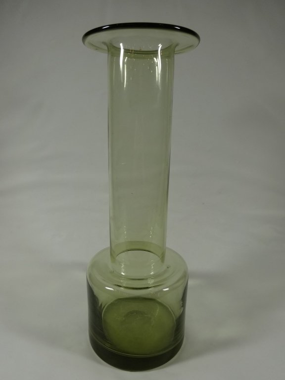 HOLMEGAARD DANISH MID CENTURY MODERN GREEN GLASS VASE,: HOLMEGAARD DANISH MID CENTURY MODERN GREEN GLASS VASE, APPROX 11"H