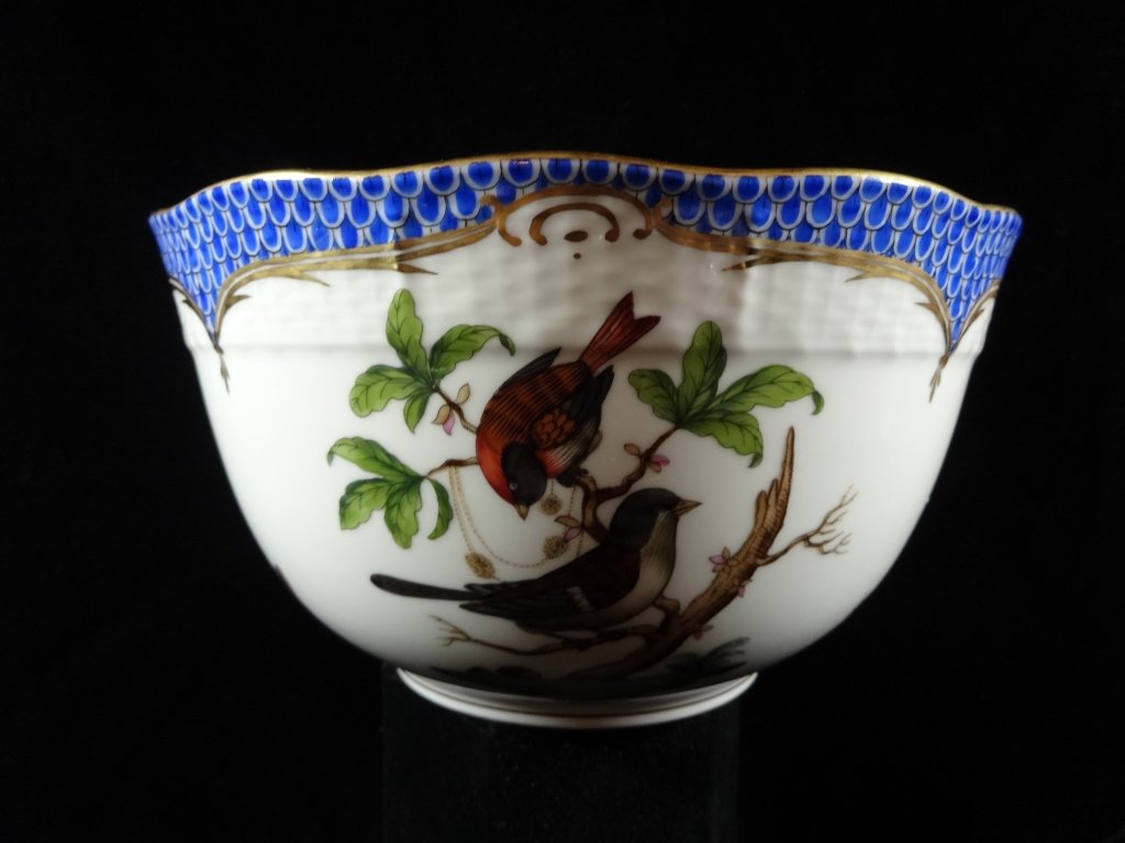 HEREND PORCELAIN BOWL, ROTHSCHILD BIRD BLUE BORDER, (1 of 5)