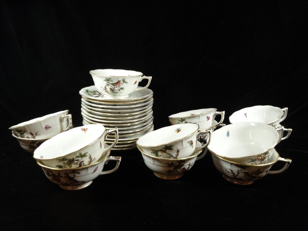28 PC HEREND PORCELAIN CUPS & SAUCERS, ROTHSCHILD BIRD, (1 of 6)