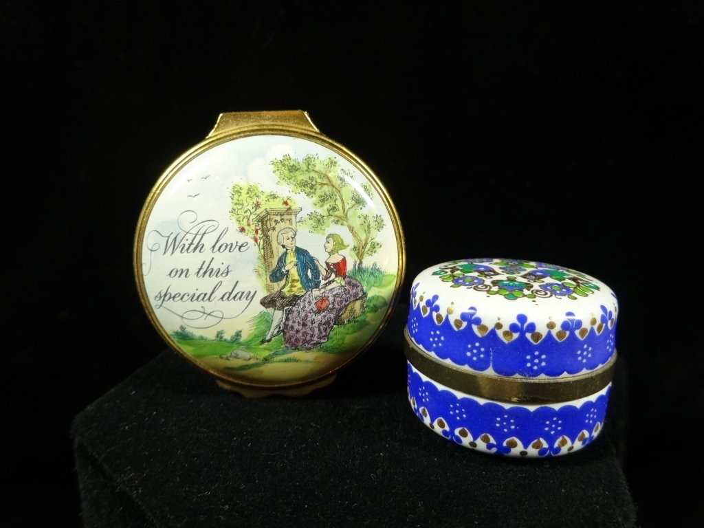 2 PC ENAMEL BOXES, INCLUDES BILSTON & BATTERSEA ENAMEL (1 of 7)