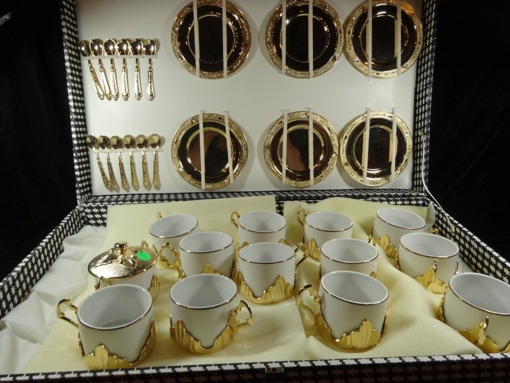 37 PC TPA ITALY COFFEE SET, INCLUDES 12 CUPS, 12: 37 PC TPA ITALY COFFEE SET, INCLUDES 12 CUPS, 12 SAUCERS, 12 SPOONS AND COVERED SUGAR, IN ORIGINAL BOX