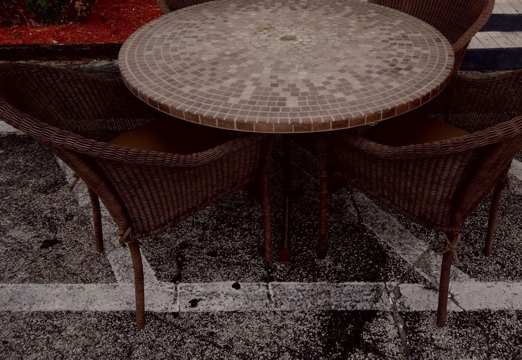 5 PC PATIO SET, TABLE AND 4 CHAIRS, FAUX WICKER AND: 5 PC PATIO SET, TABLE AND 4 CHAIRS, FAUX WICKER AND STONE TILE LOOK TOP, SKU142.03