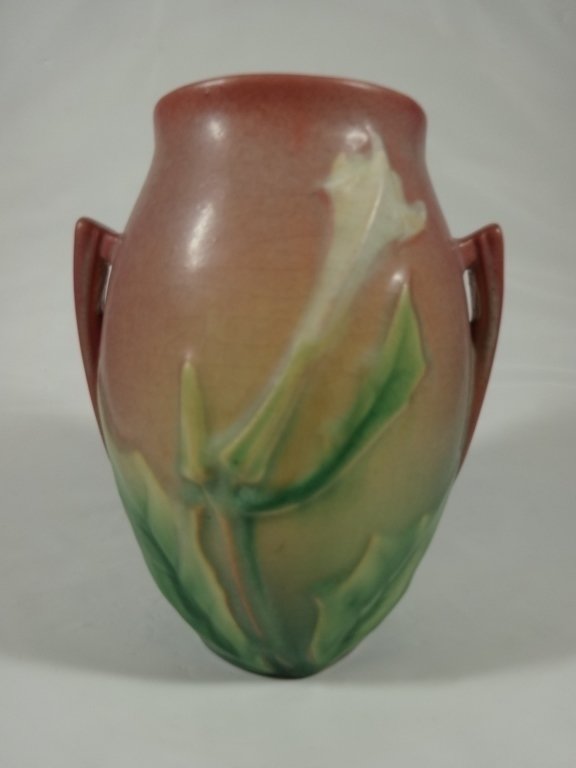 ROSEVILLE POTTERY THORNAPPLE 6" VASE, PINK, 810-6",: ROSEVILLE POTTERY THORNAPPLE 6" VASE, PINK, 810-6", APPROX 6.25"H