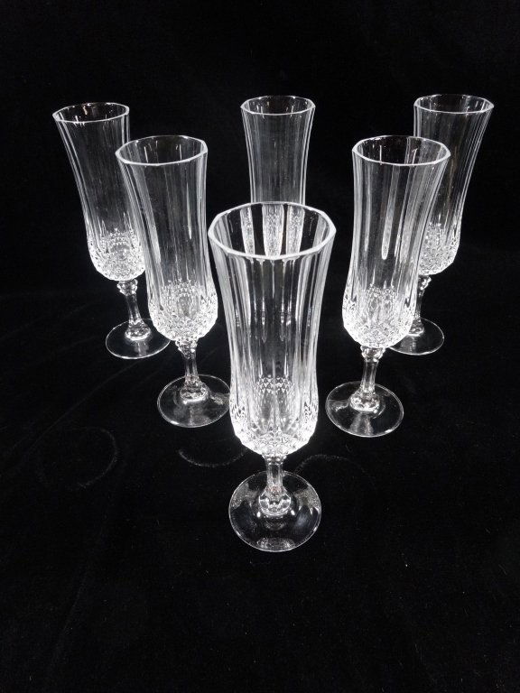 6 LEAD CRYSTAL CHAMPAGNE GLASSES, 8"H (1 of 7)