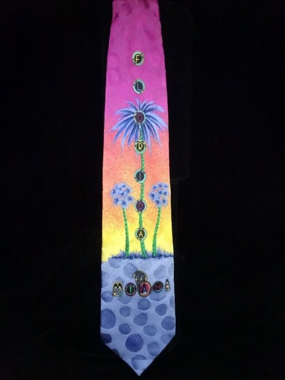 GIANNI VERSACE SILK "MIAMI" NECKTIE, WITH PALMS AND: GIANNI VERSACE SILK "MIAMI" NECKTIE, WITH PALMS AND SUNSET, LABELED GIANNI VERSACE, SKURO