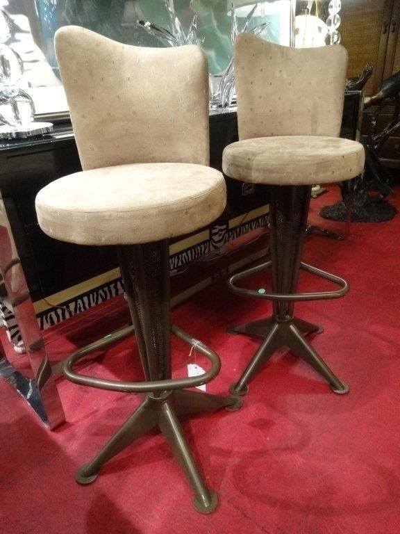 PAIR SAPORITI ITALIA SWIVEL BARSTOOLS, ASYMMETRICAL (1 of 5)