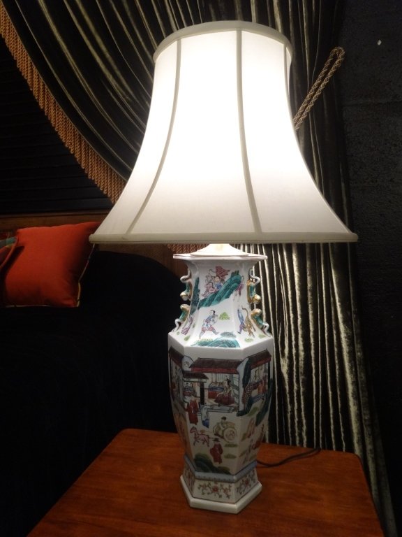 CHINOISERIE PORCELAIN TABLE LAMP, PAINTED FIGURAL (1 of 6)