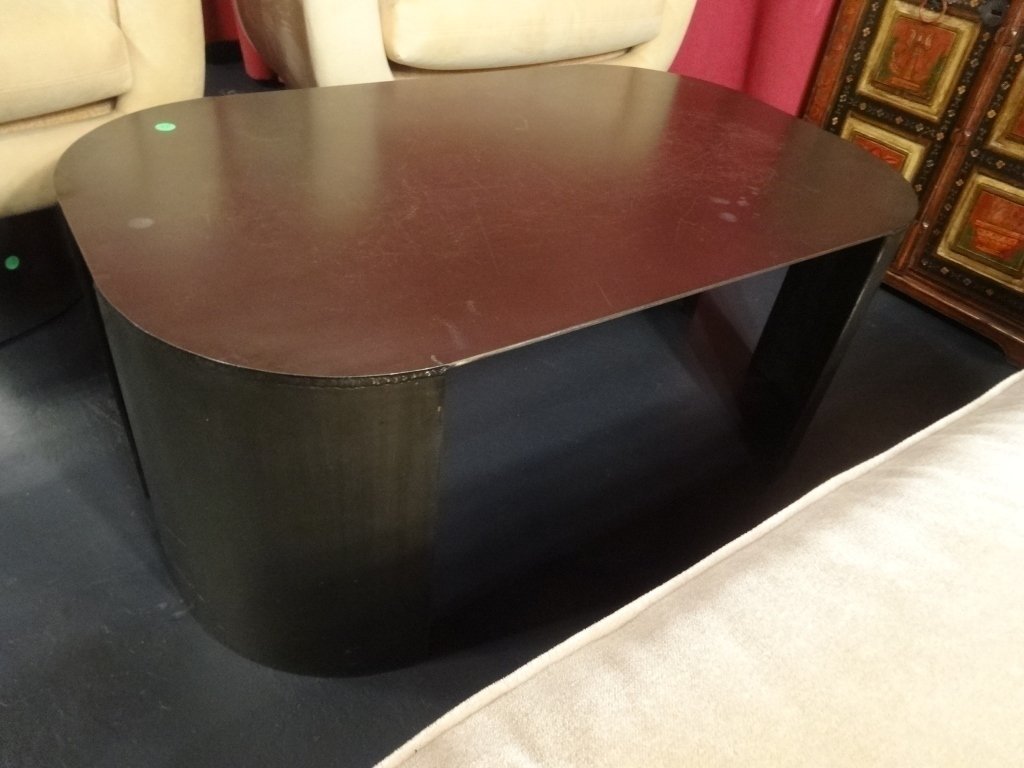 MODERN DESIGN INDUSTRIAL STEEL COFFEE TABLE, OVAL: MODERN DESIGN INDUSTRIAL STEEL COFFEE TABLE, OVAL SHAPE, POSSIBLY RON SEFF, APPROX 3.5'W, SKU9261.11