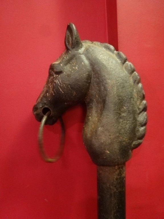 ANTIQUE CAST IRON HORSE HITCHING POST, HORSE HEAD WITH (1 of 3)