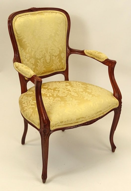20TH CENTURY LOUIS XV STYLE FAUTEUIL CHAIR. UNSIGNED. (1 of 5)