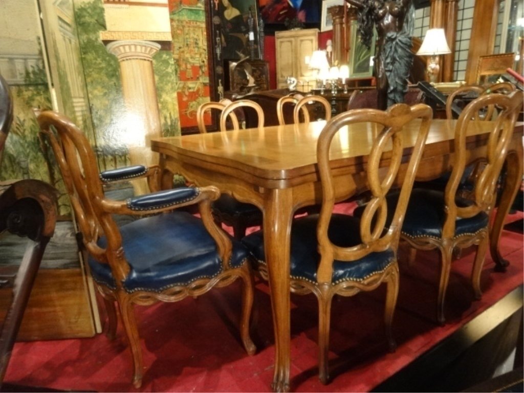 VINTAGE 7 PC FRENCH PROVINCIAL DINING SET BY DANBY NEW (1 of 9)