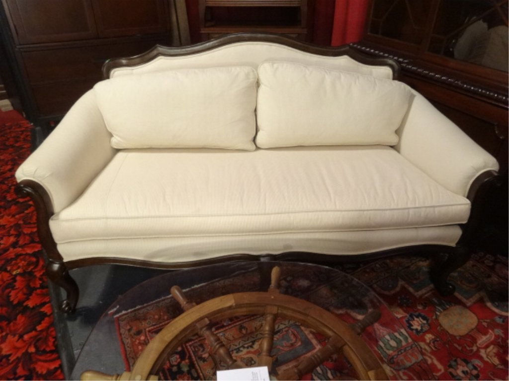THOMASVILLE CHIPPENDALE SOFA, WHITE UPHOLSTERY, DARK (1 of 6)