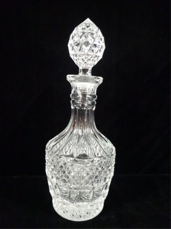CRYSTAL DECANTER, APPROX 12.5"H (1 of 2)