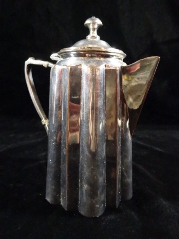 VINTAGE SILVER PLATE TEAPOT, 7" X 6", SKU332.05 (1 of 4)