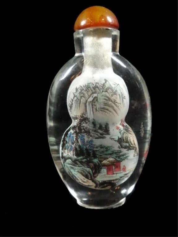 CHINESE REVERSE PAINTED GLASS SNUFF BOTTLE AND STOPPER (1 of 5)