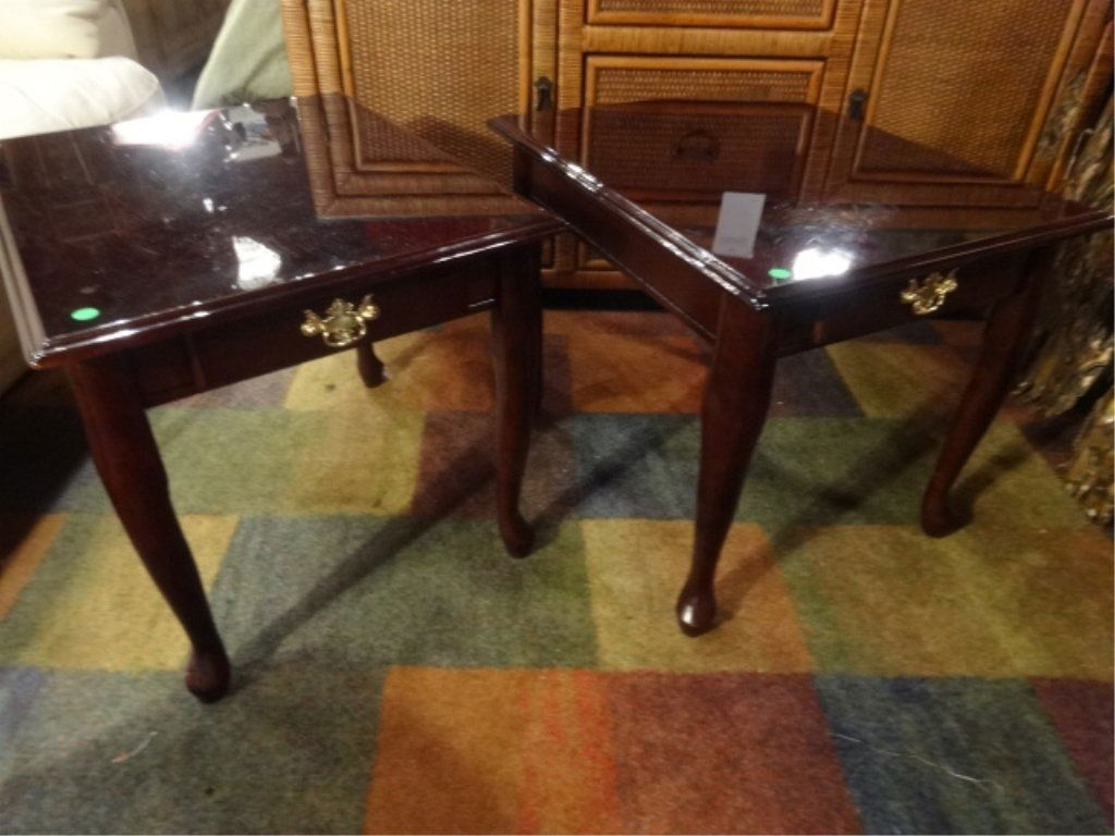 PAIR CHERRY FINISH END TABLES, SINGLE DRAWERS WITH (1 of 4)