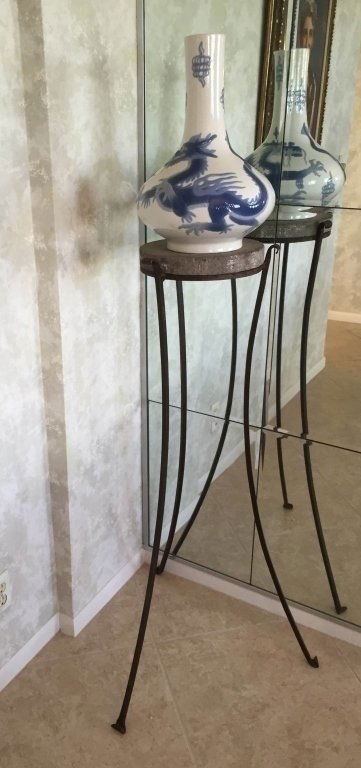 METAL AND STONE 3 LEGGED PEDESTAL, BLACK FINISH METAL (1 of 6)