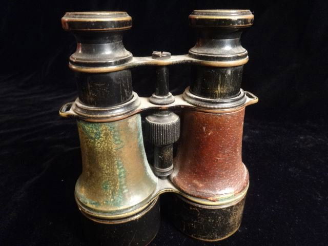 PAIR ANTIQUE FRENCH BINOCULARS, MARKED PETIT FABT PARIS (1 of 4)