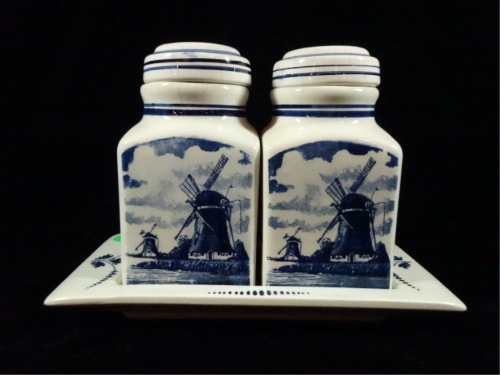 3 PC DELFTS BLAUW HANDPAINTED PORCELAIN 2 CANISTERS (1 of 10)