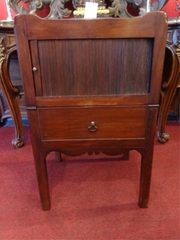 GEORGE III TRAY TOP MAHOGANY COMMODE, C. 1790, WITH (1 of 10)