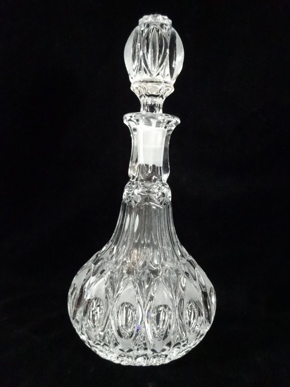 CRYSTAL DECANTER, APPROX 12.5"H (1 of 4)