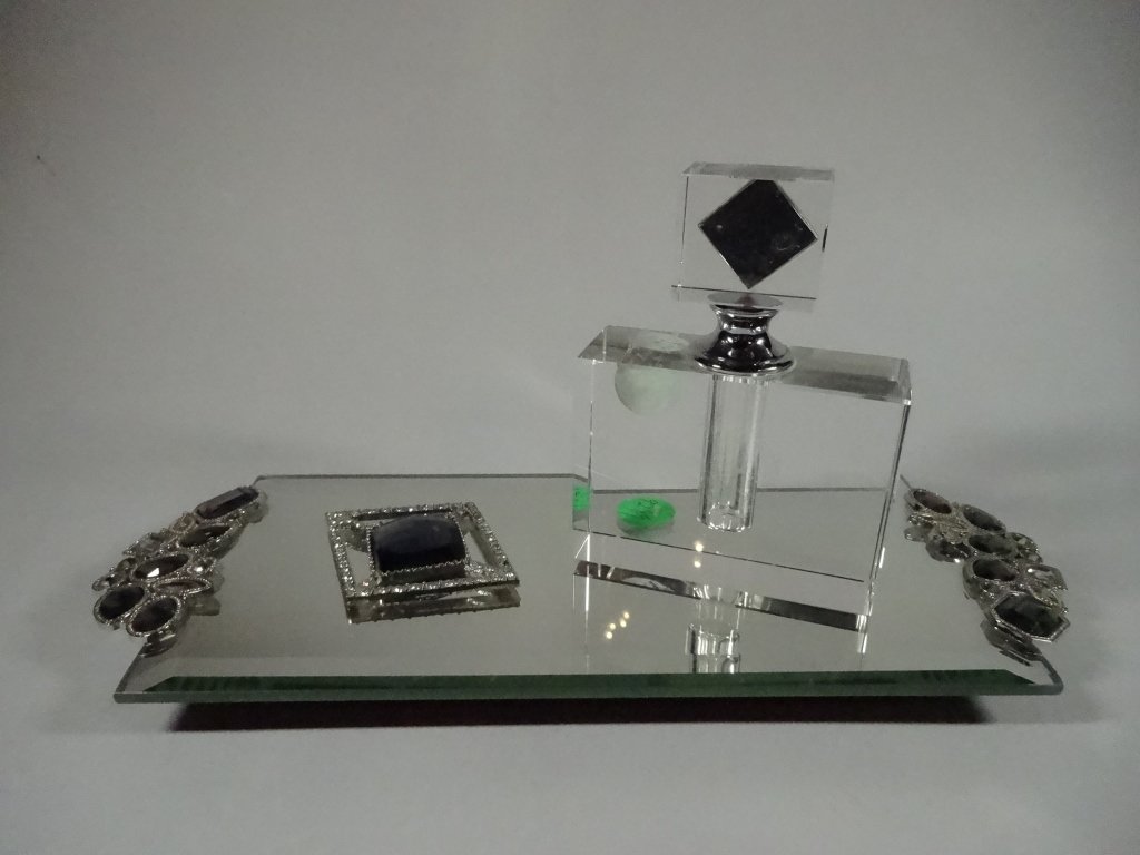 3 PC VANITY SET, INCLUDES PERFUME BOTTLE & MIRRORED (1 of 4)