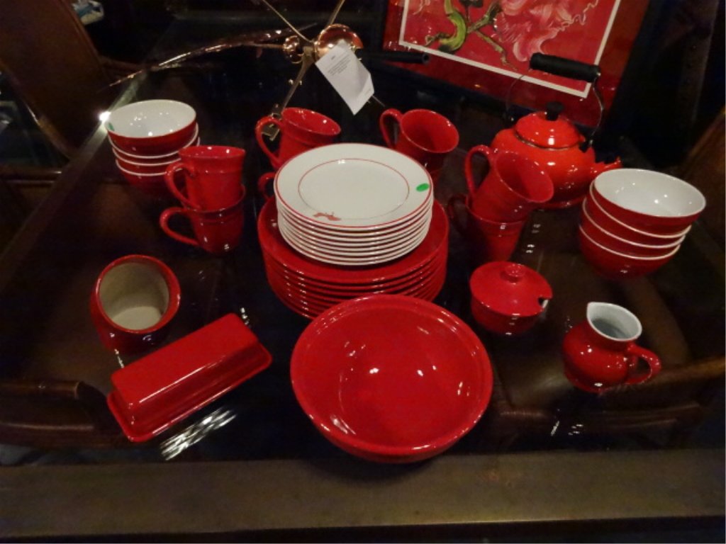38 PC ASSEMBLED CHINA SERVICE, INCLUDES 8 APILCO SALAD (1 of 8)