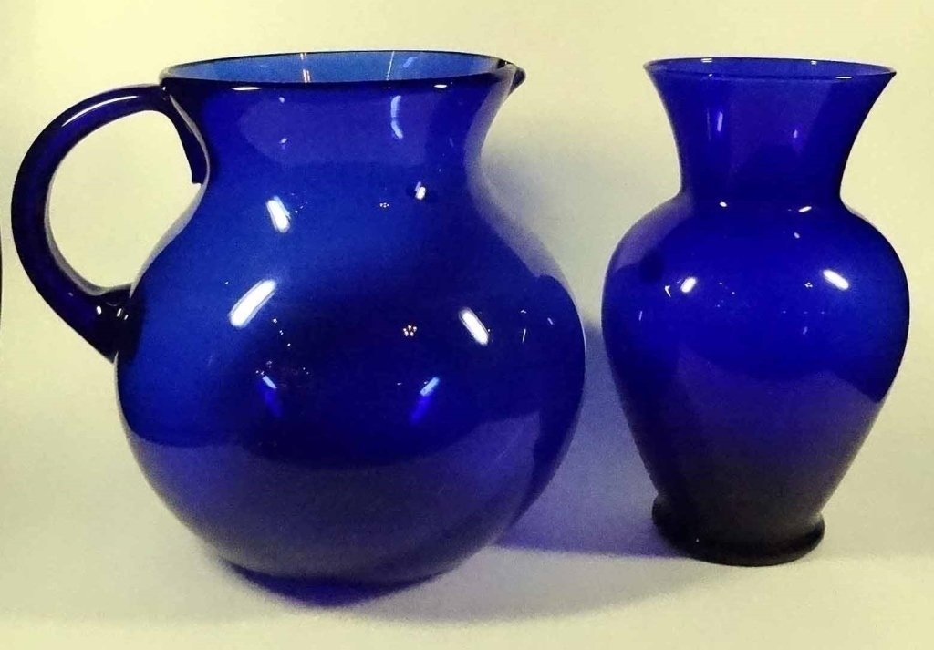 2 PC COBALT GLASS PITCHER & VASE, APPROX 8.75"H (1 of 5)