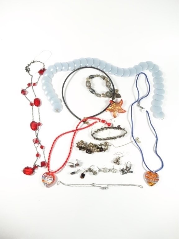 15 PC COSTUME JEWELRY, INCLUDES 6 NECKLACES, 3 (1 of 7)
