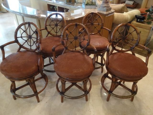 5 WOOD SWIVEL BARSTOOLS, COUNTER HEIGHT, FOOTRAILS, (1 of 6)