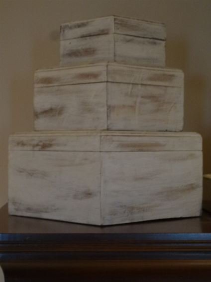 SET OF 3 WOOD BOXES, WHITE DISTRESSED FINISH, LARGEST (1 of 4)