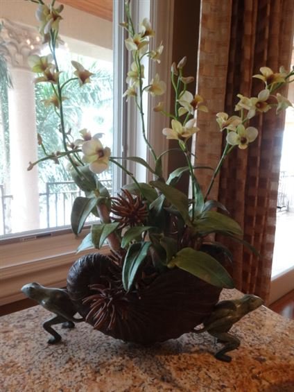 LARGE YELLOW SILK ORCHID IN FROG AND SHELL VASE, SHELL (1 of 5)