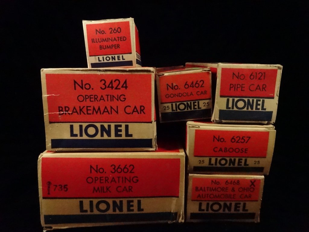 7 PC VINTAGE TRAIN EQUIPMENT, INCLUDES LIONEL #3662 (1 of 8)