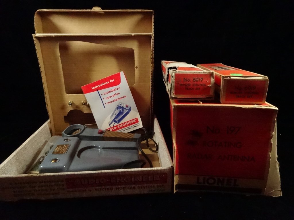 4 PC VINTAGE TRAIN EQUIPMENT, INCLUDE AUDIO-ENGINEER BY (1 of 8)