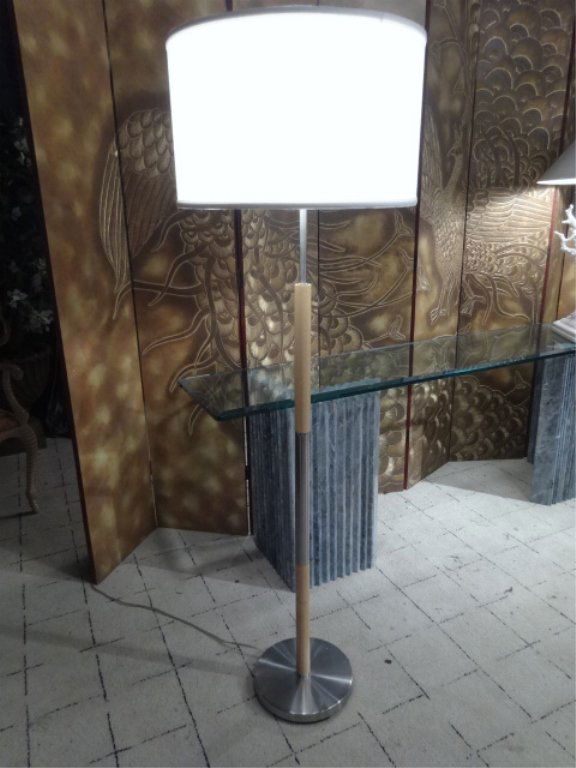 MODERN FLOOR LAMP, DRUM SHADE, LIGHT FINISH WOOD (1 of 5)