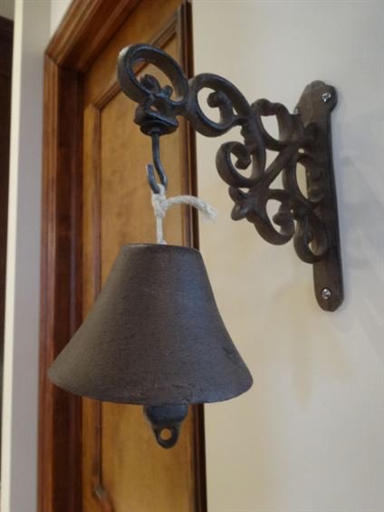 METAL BELL WITH ORNATE WALL MOUNT, APPROX 14"H; NOTE:: METAL BELL WITH ORNATE WALL MOUNT, APPROX 14"H; NOTE: ONLINE PREVIEW ONLY