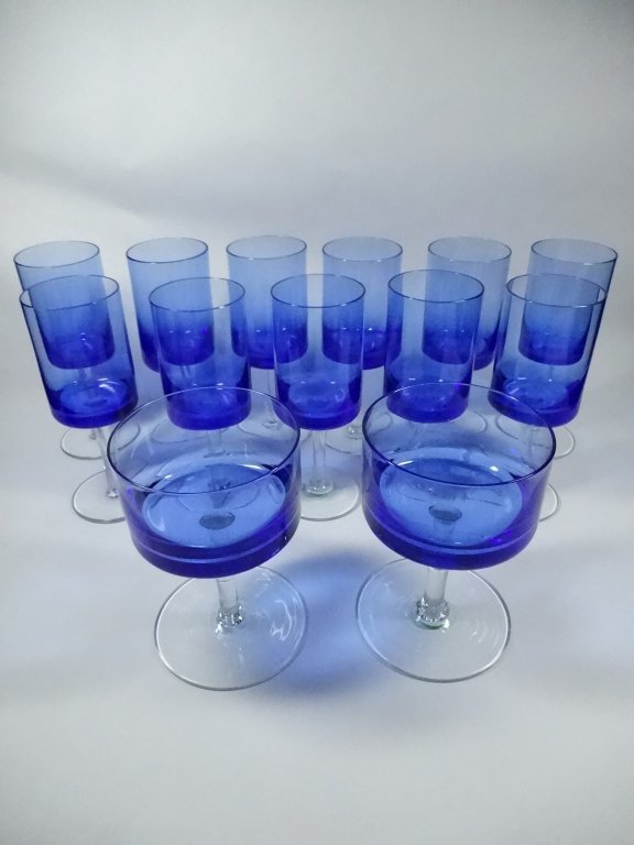 13 PC BLUE STEMWARE GLASSES, APPROX 5" & 6"H (1 of 4)