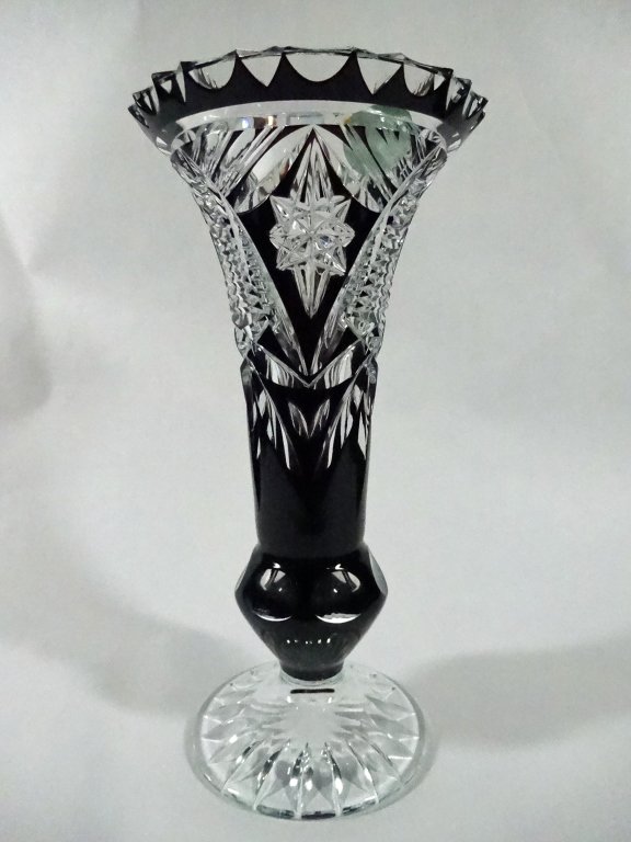 CRYSTAL VASE, COLOR CUT TO CLEAR, APPROX 7.75"H (1 of 5)